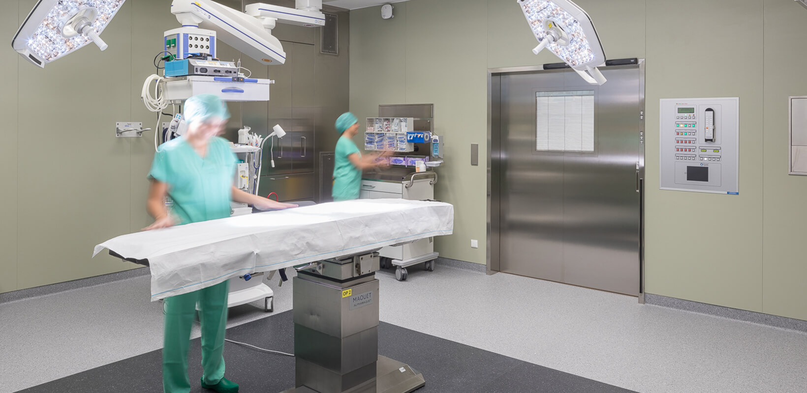 Klinika Diakonissen, novostavba operačního sálu v Linci, Rakousko