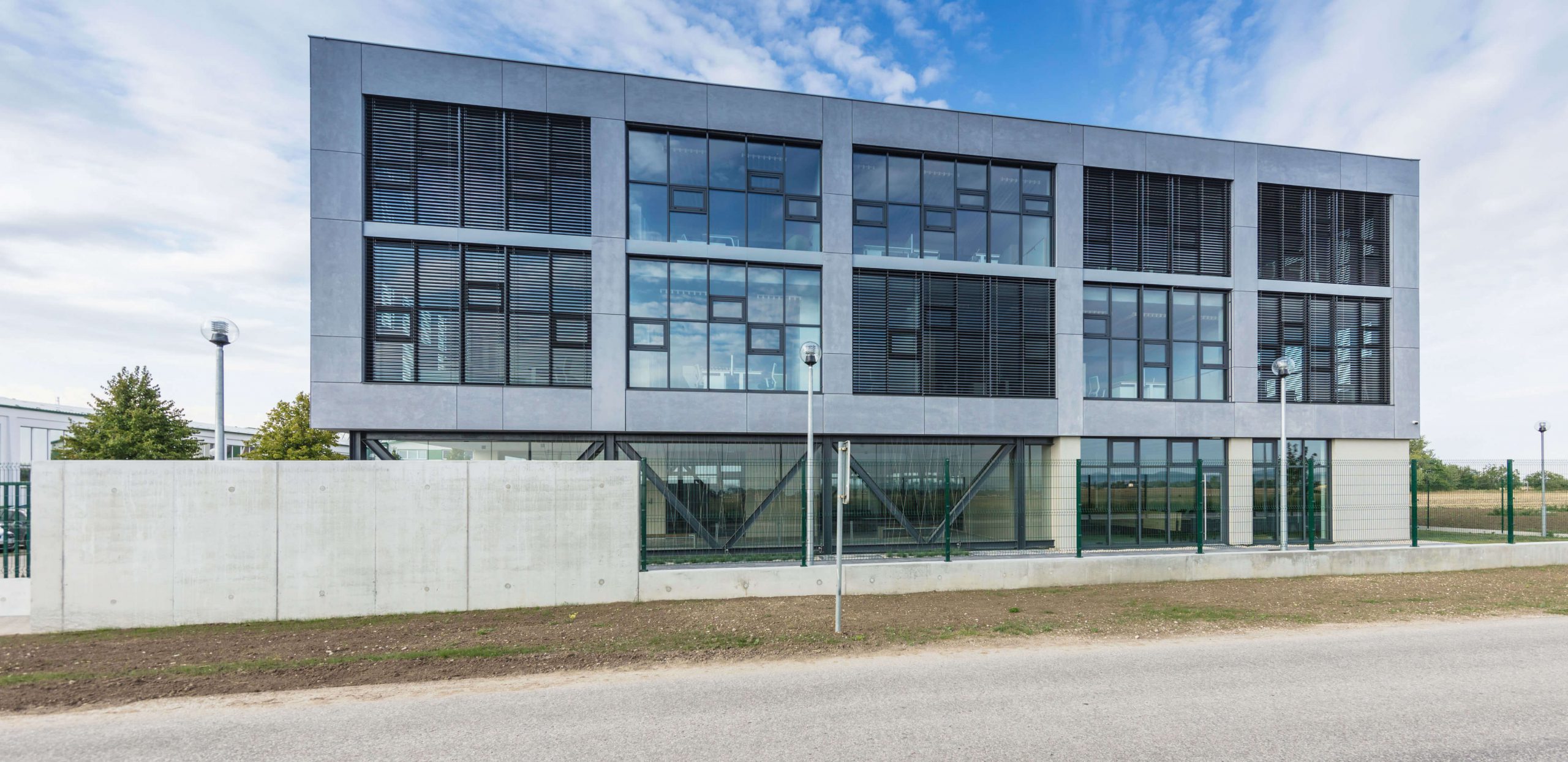 Administrativní budova EKOM, Piešťany, Slovensko